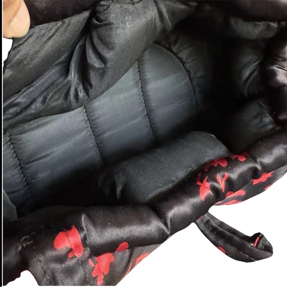 Vintage Mira Red & Black Quilted Puffy Asian Print Shoulder Bag w/ Head Scarf - Picture 8 of 13